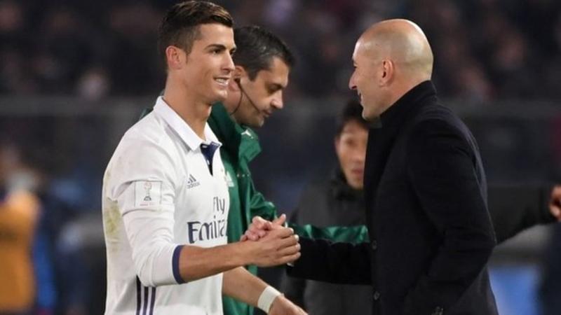 Sakit Jiwa! Klub China Sodori Rp 4.1 Trilyun untuk CR7